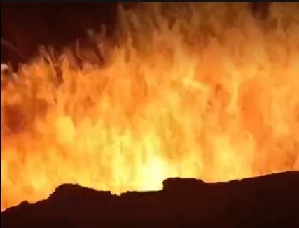 
新思維生物質燃燒機工作視頻